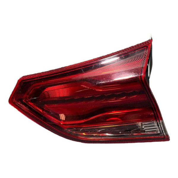 Lanterna Tampa Direita Chevrolet Tracker 2020 2021 2022 2024