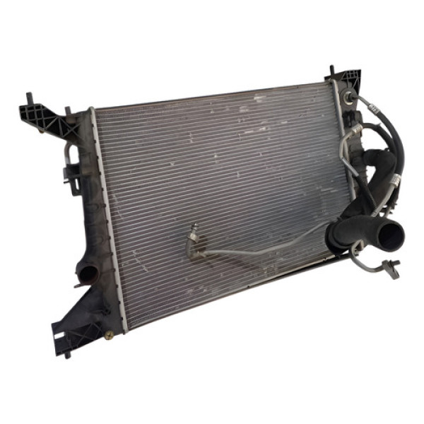 Radiador E Condensador Chevrolet Spin 1.8 Aut 2021 2022 2023