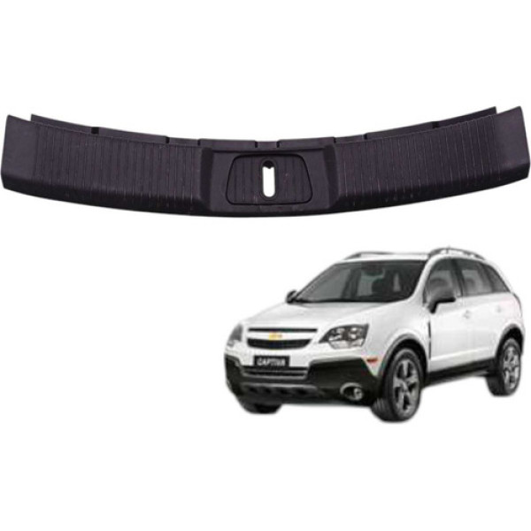 Soleira Interna Porta Malas Captiva 2.4 2008 2009 2010 2012 Preto