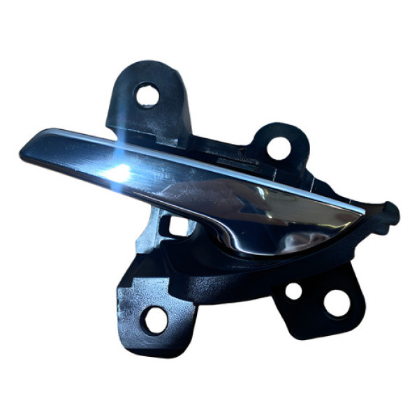 Maçaneta Interna Traseira E Onix Tracker 2020 2021 2022 2024 Preto Traseira